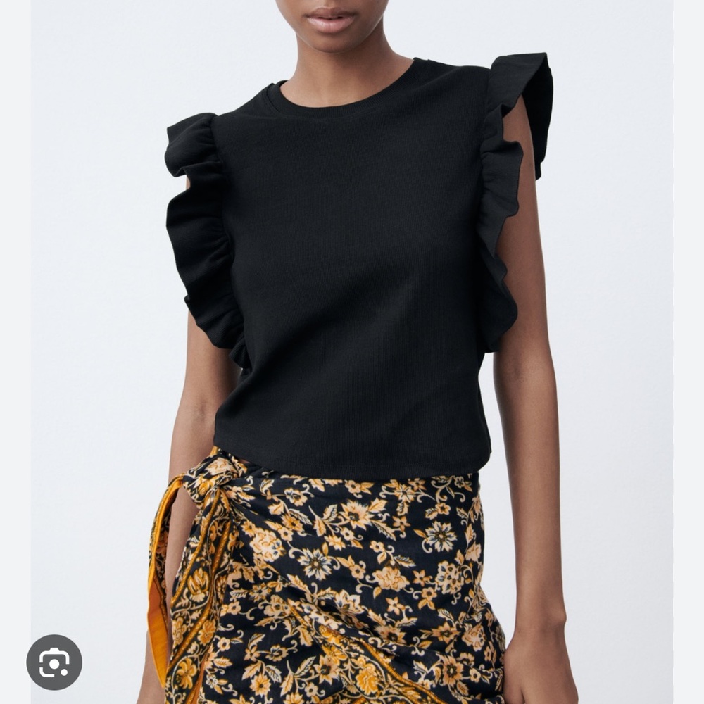 Ruffled Ribbed Zara Tank sz M